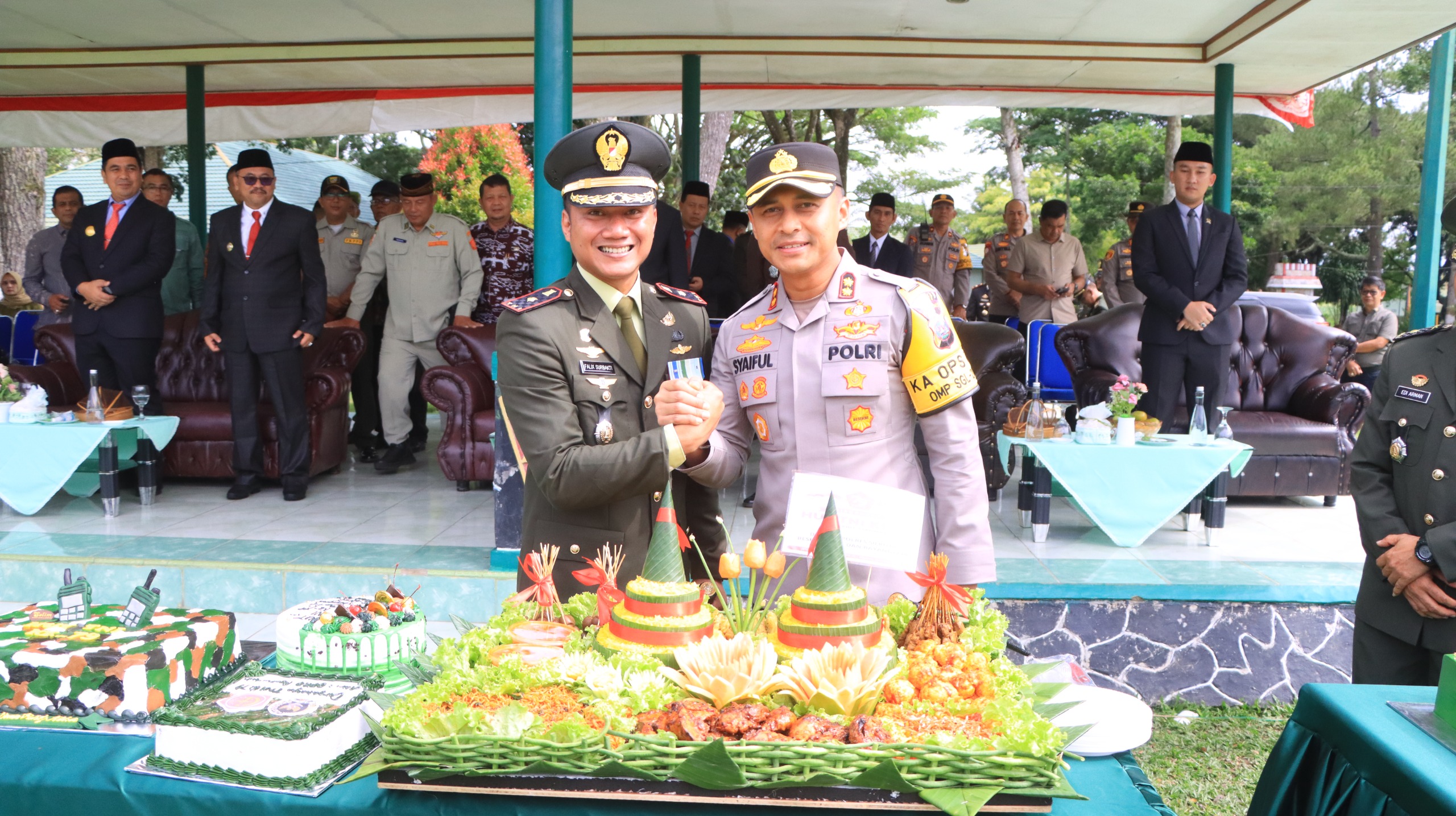Wujud Sinergitas TNI-Polri,Kapolres 50 Kota kunjungi Batalyon Yonif 131/Braja Sakti berikan Ucapan Selamat HUT TNI 79