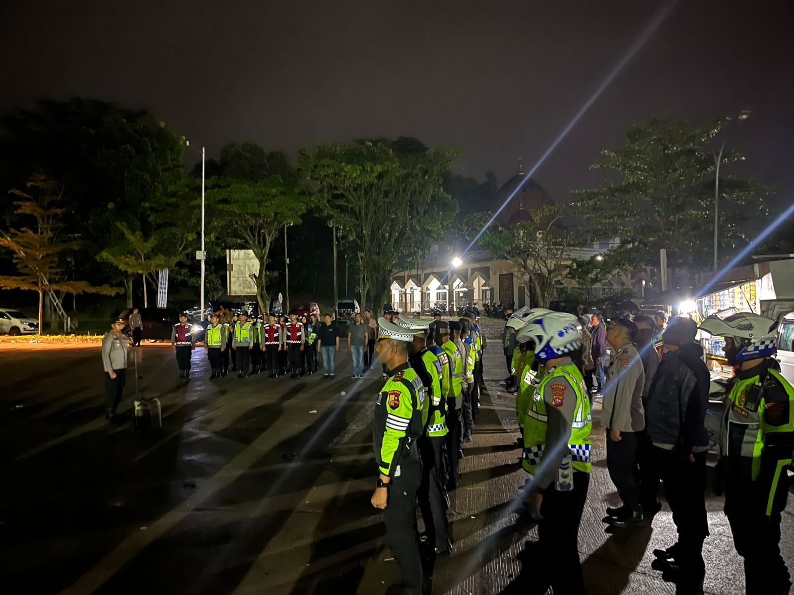 Polres 50 Kota Kawal Serta Amankan Debat Publik Kedua Paslon Bupati Dan Wabup Lima Puluh Kota