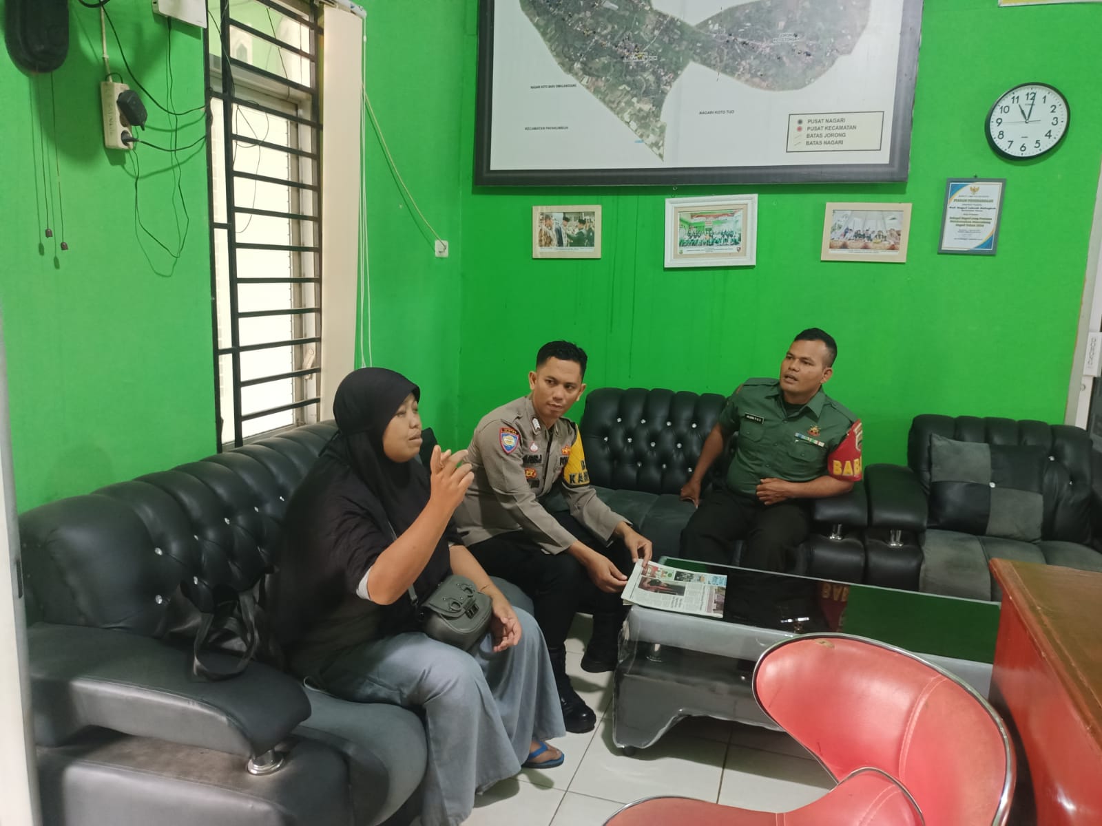 Bhabinkamtibmas Polsek Harau melakukan kegiatan Problem Solving di desa binaan