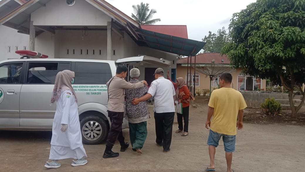 POLSEK GUGUK AMANKAN ODGJ YANG MERESAHKAN WARGA, BEKERJASAMA DENGAN PUSKESMAS DAN MASYARAKAT