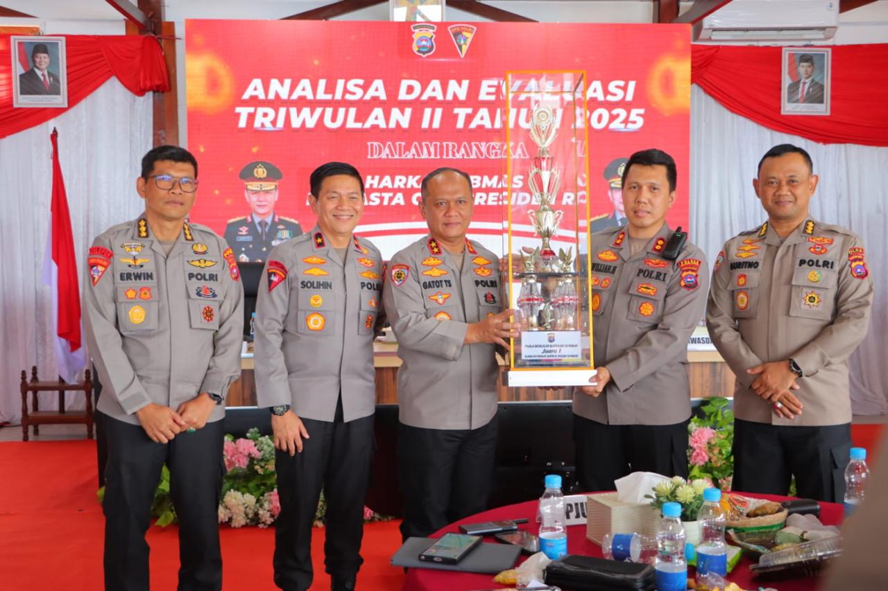 Kapolda Sumbar Pimpin Anev Triwulan II 2025, Soroti Ketahanan Pangan dan Kewaspadaan Kamtibmas